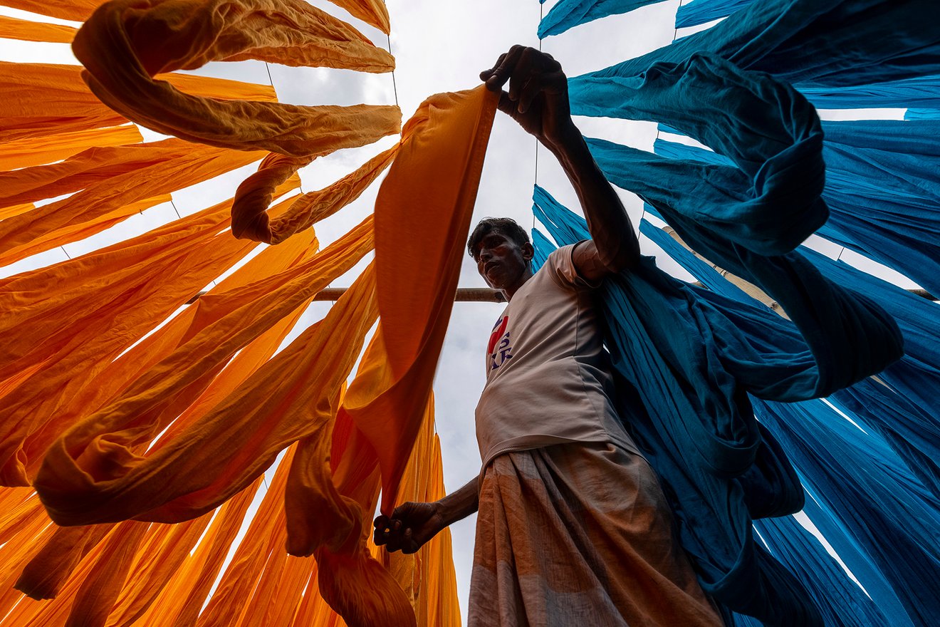 Drying clothes-Seed Nft