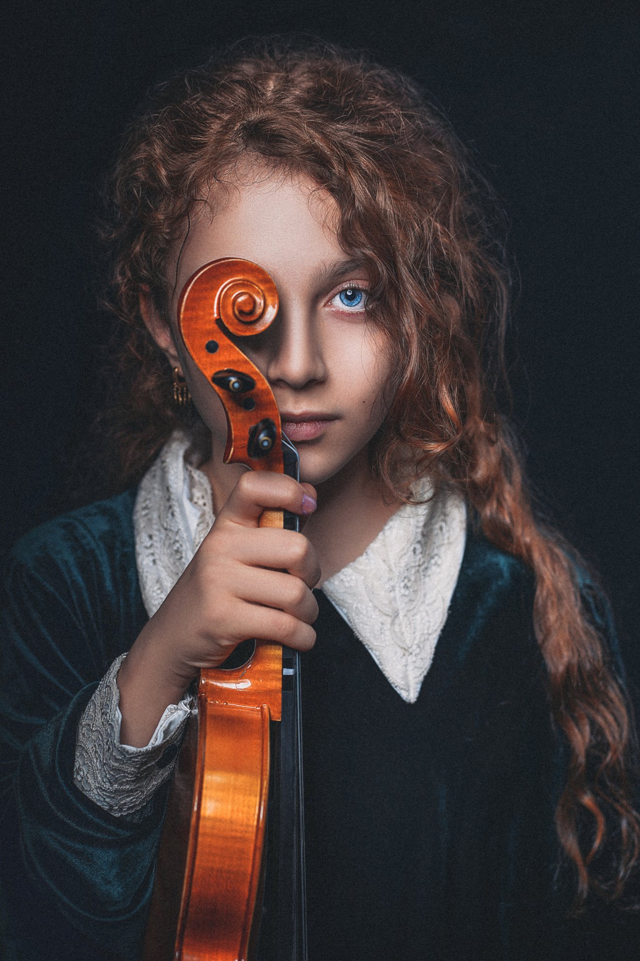 violinist girl-Seed Nft