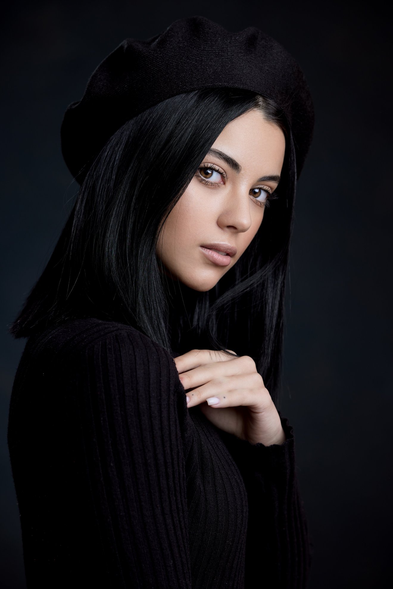 Nastya black beret -Seed Nft